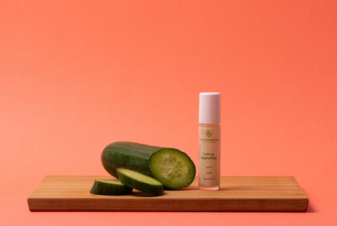 Augen Rollon Pflege für die Augen mit Gurkenextrakt. 